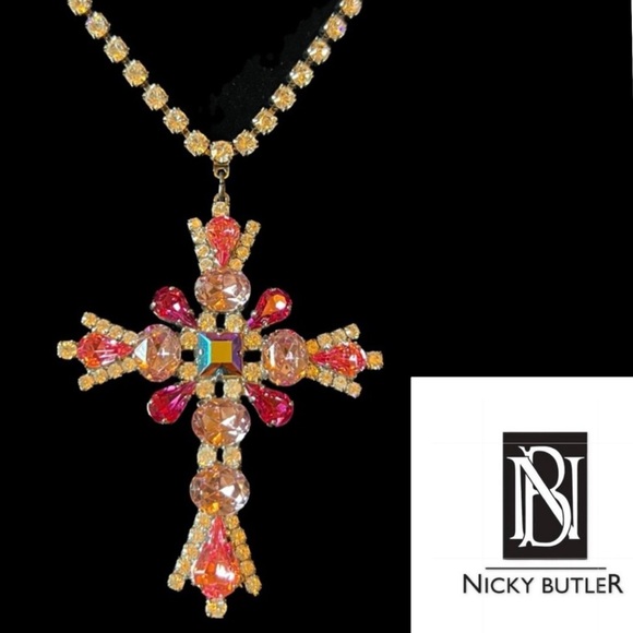 🔸NICKY BUTLER Fashion Collection Limited Edition Pink Crystal Cross Necklace - Picture 2 of 16